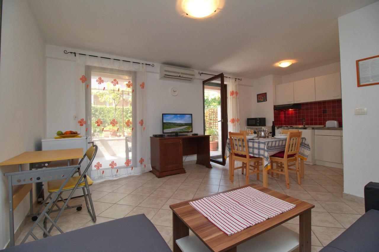 Apartments Lidija Rovinj Luaran gambar