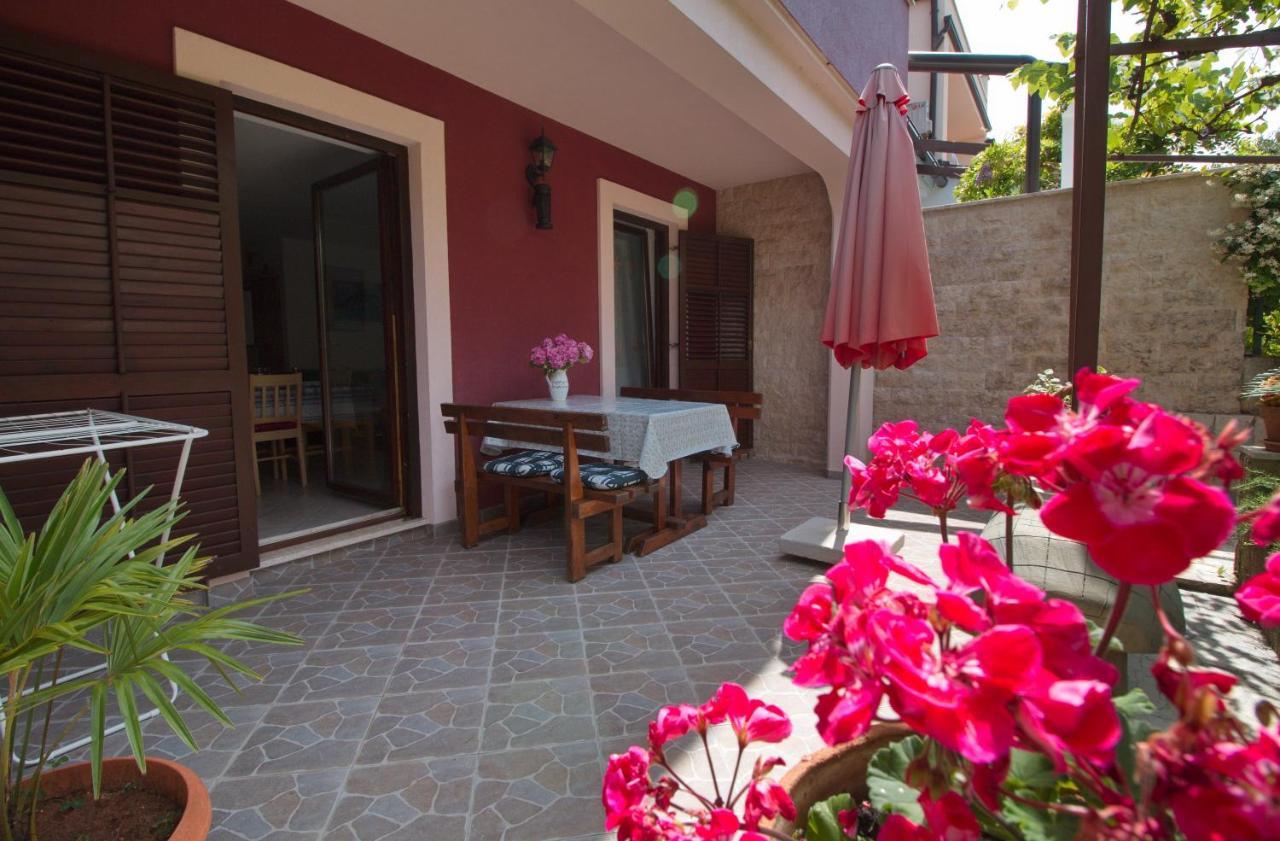 Apartments Lidija Rovinj Luaran gambar