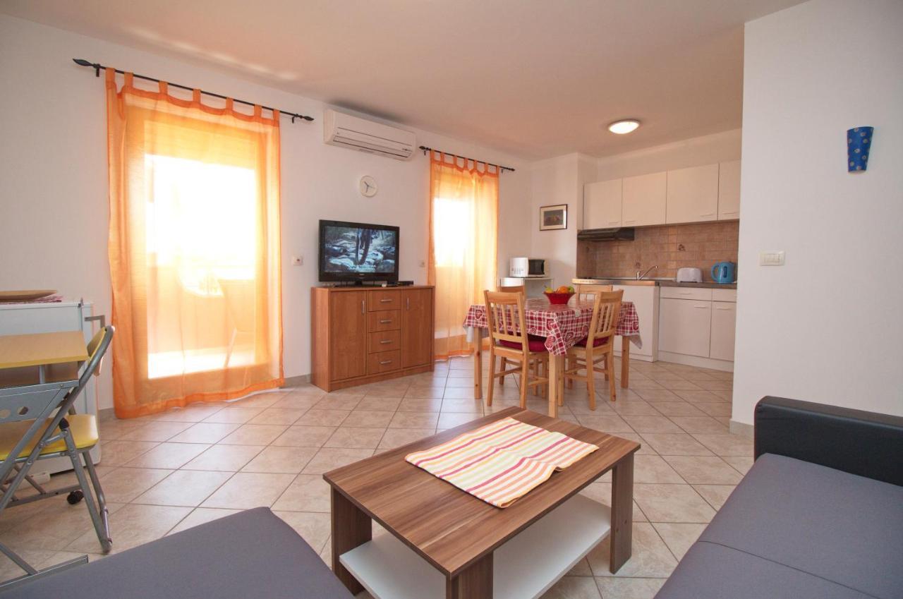 Apartments Lidija Rovinj Luaran gambar