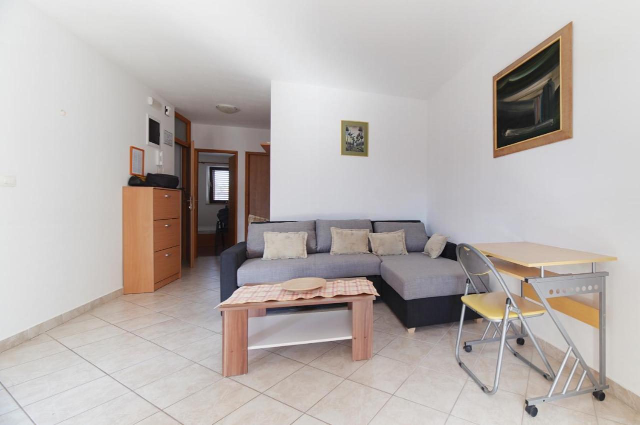 Apartments Lidija Rovinj Luaran gambar